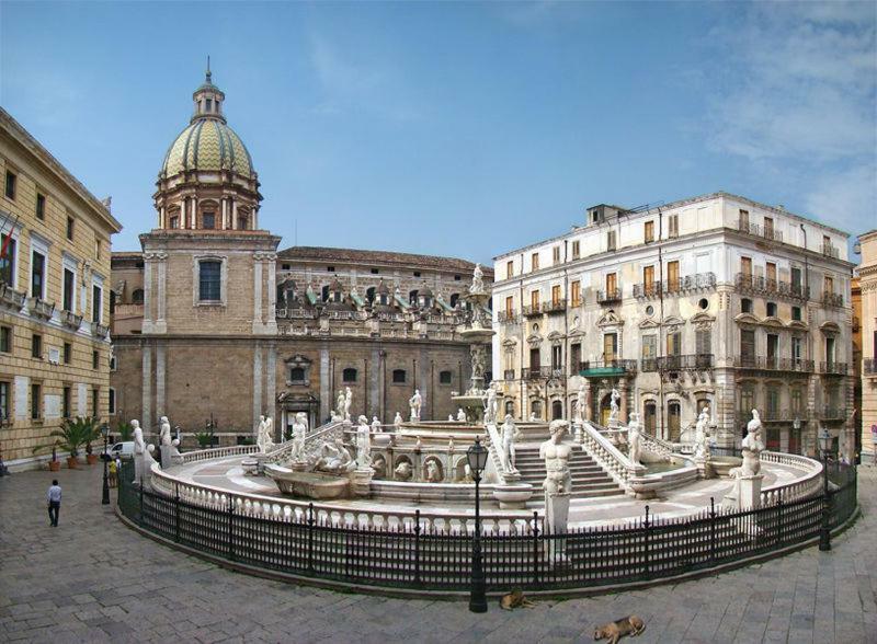 Casa Tea: Nel Cuore Del Centro Storico Παλέρμο Εξωτερικό φωτογραφία