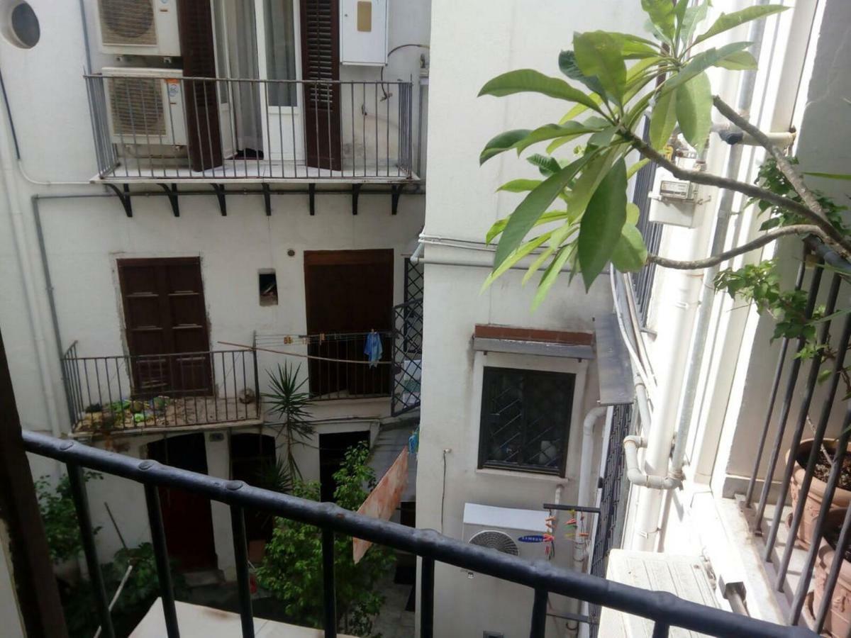 Casa Tea: Nel Cuore Del Centro Storico Παλέρμο Εξωτερικό φωτογραφία